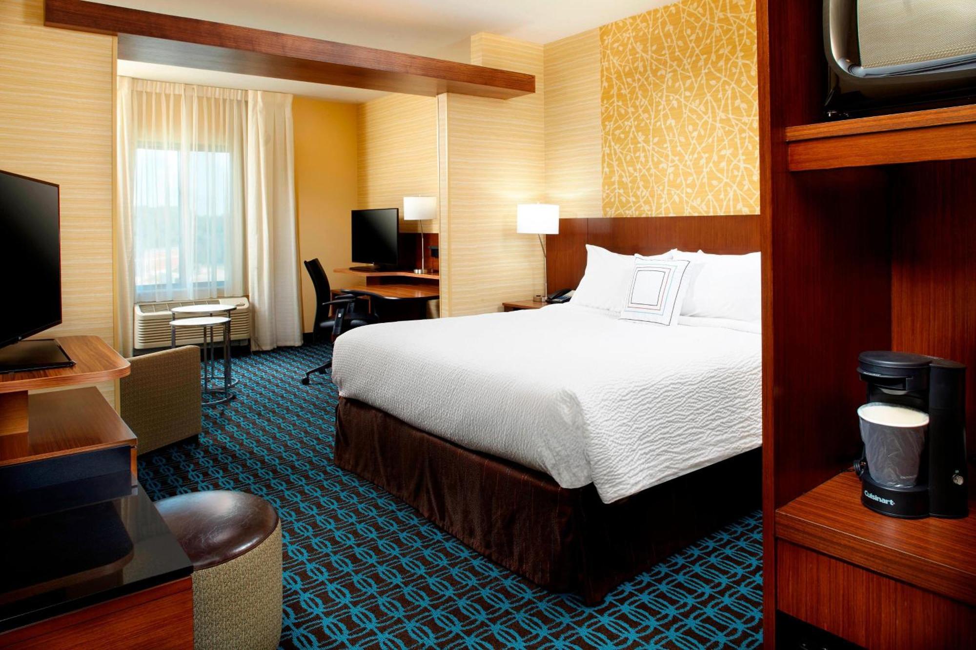 Triadelphia Fairfield By Marriott Inn & Suites Wheeling At The Highlands מראה חיצוני תמונה