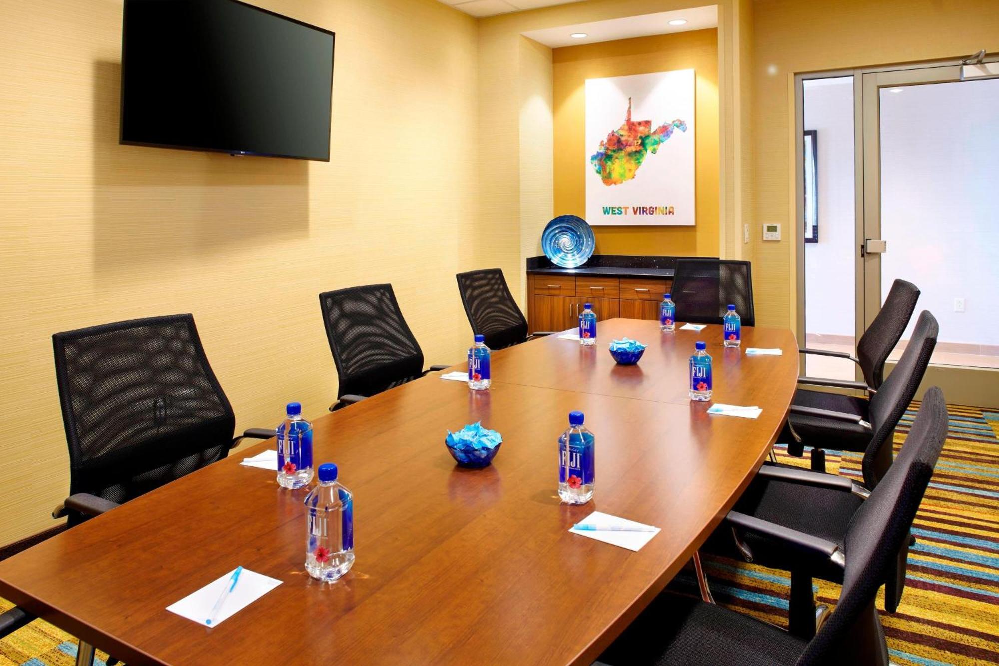Triadelphia Fairfield By Marriott Inn & Suites Wheeling At The Highlands מראה חיצוני תמונה