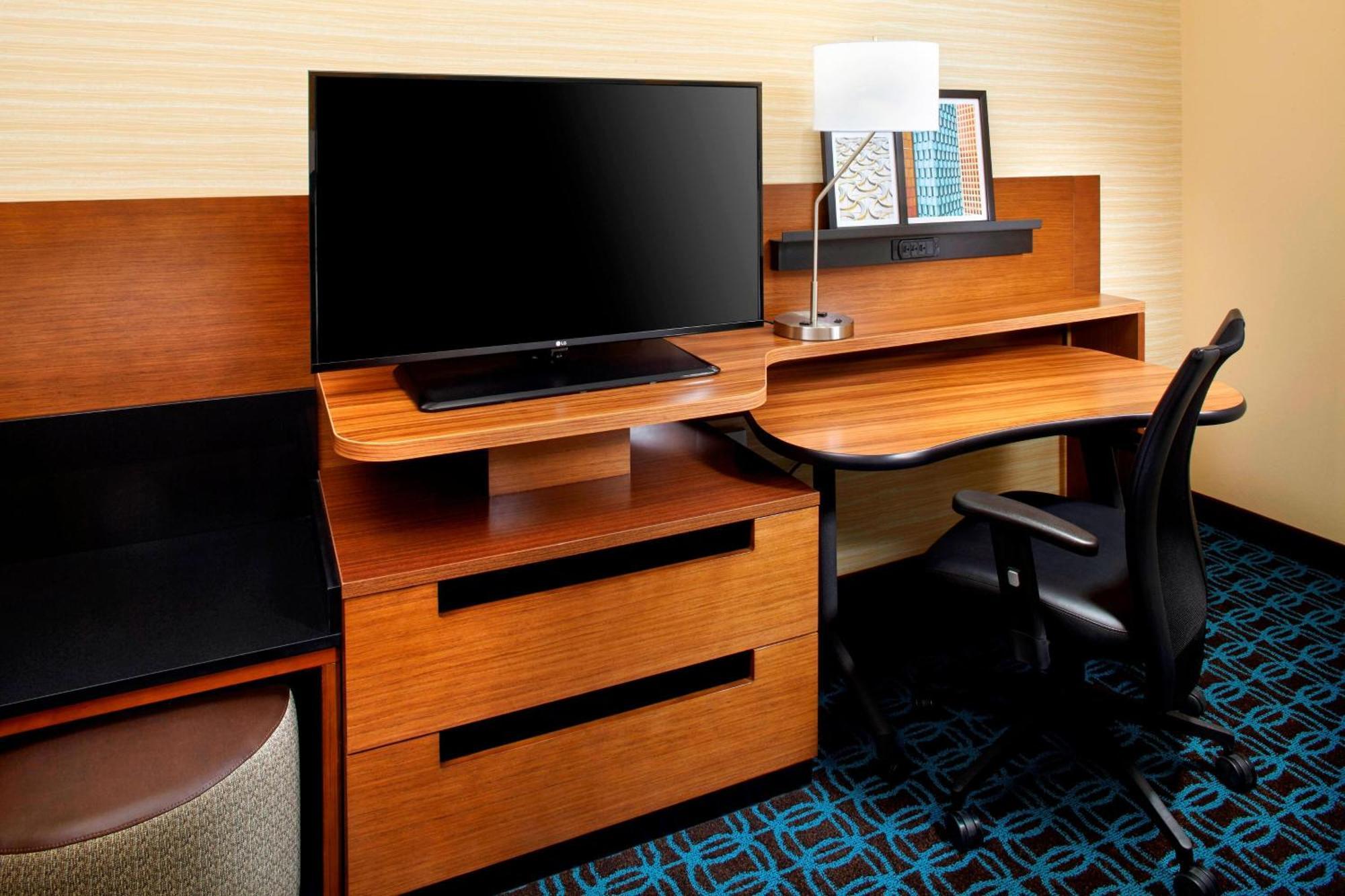 Triadelphia Fairfield By Marriott Inn & Suites Wheeling At The Highlands מראה חיצוני תמונה