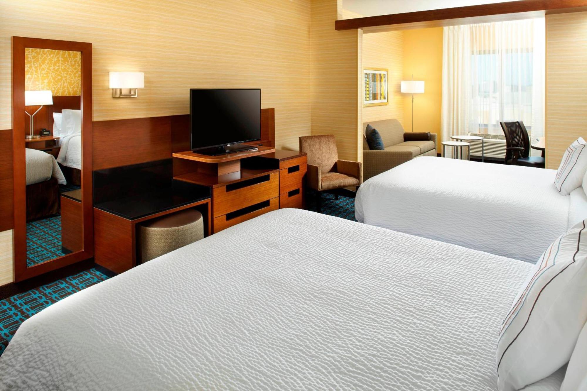 Triadelphia Fairfield By Marriott Inn & Suites Wheeling At The Highlands מראה חיצוני תמונה