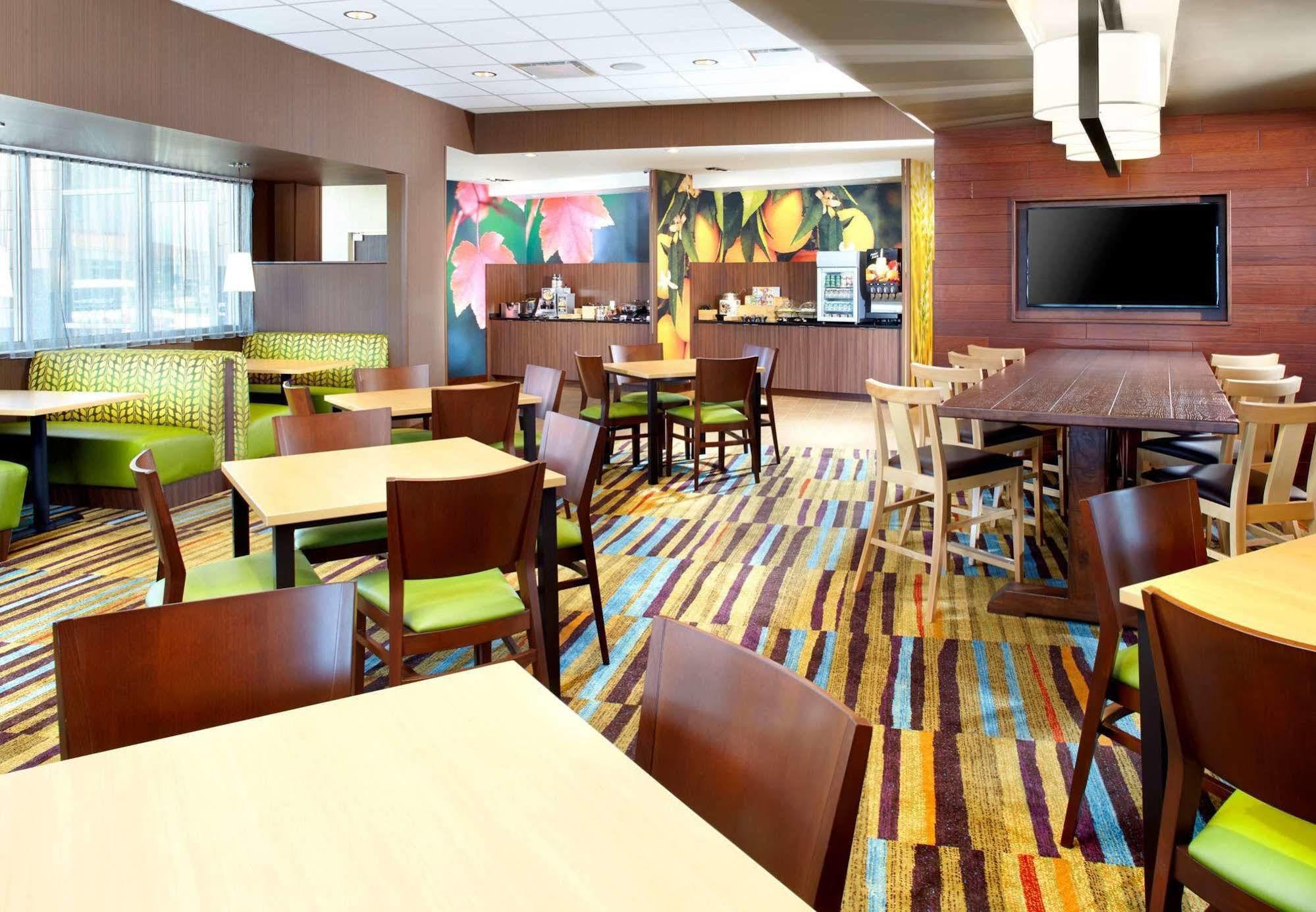 Triadelphia Fairfield By Marriott Inn & Suites Wheeling At The Highlands מראה חיצוני תמונה