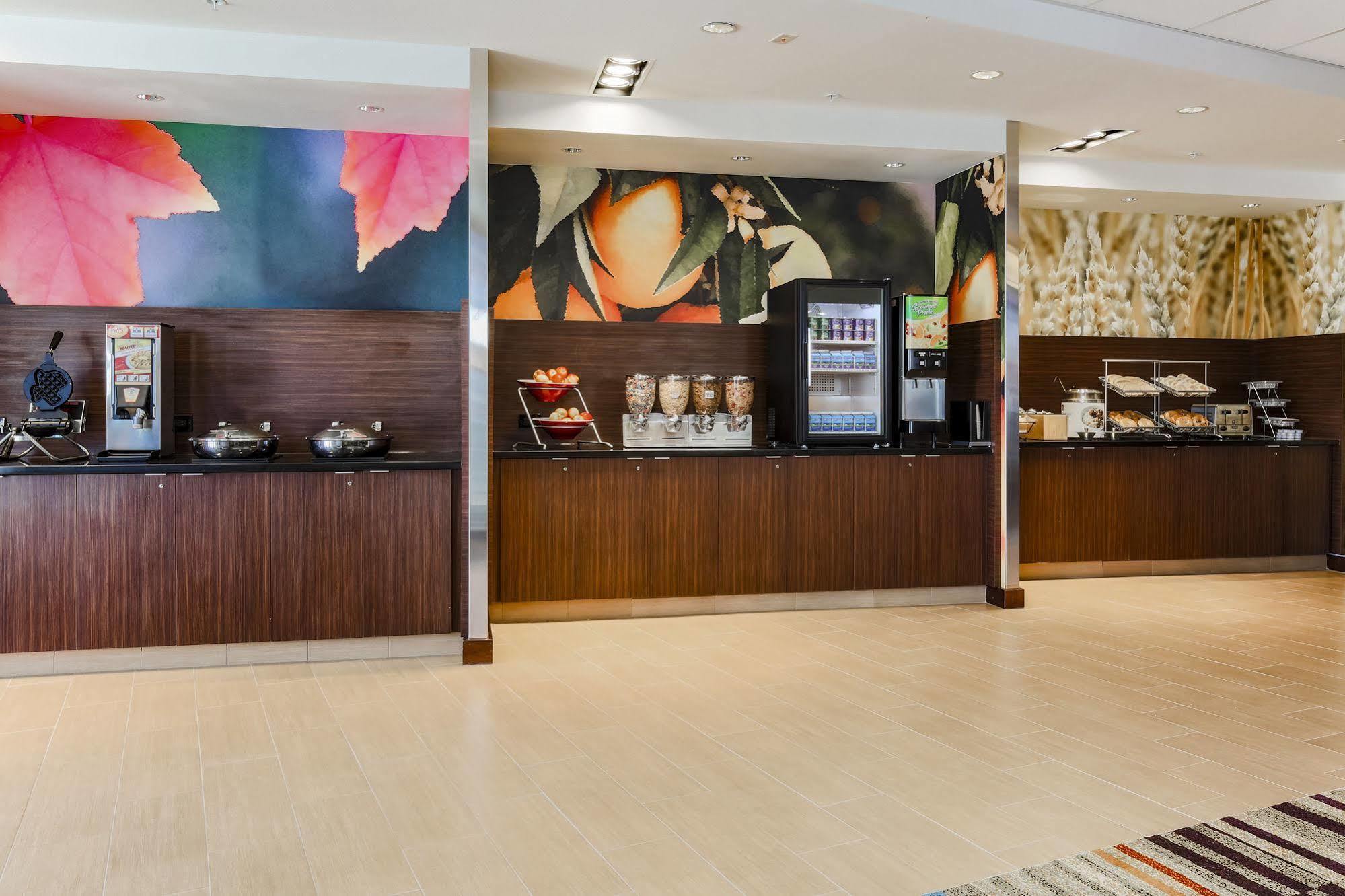 Triadelphia Fairfield By Marriott Inn & Suites Wheeling At The Highlands מראה חיצוני תמונה